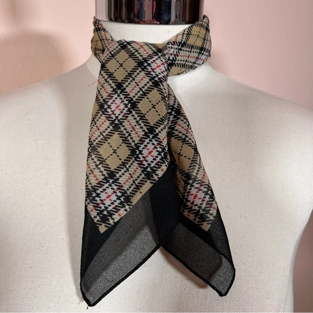 Vintage 80 90 Retro Camel Tan Black Academia Plaid classic Preppy Neck Scarf - Picture 8 of 13
